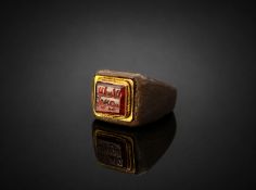 An Safavid Islamic Carnelian Kufic Seal Ring in Silver & Gold, 16th century.