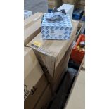 400 off Pendant T2 Lampholders, 100W short skirt. This lot comprises 2 off carton containing 200 pie