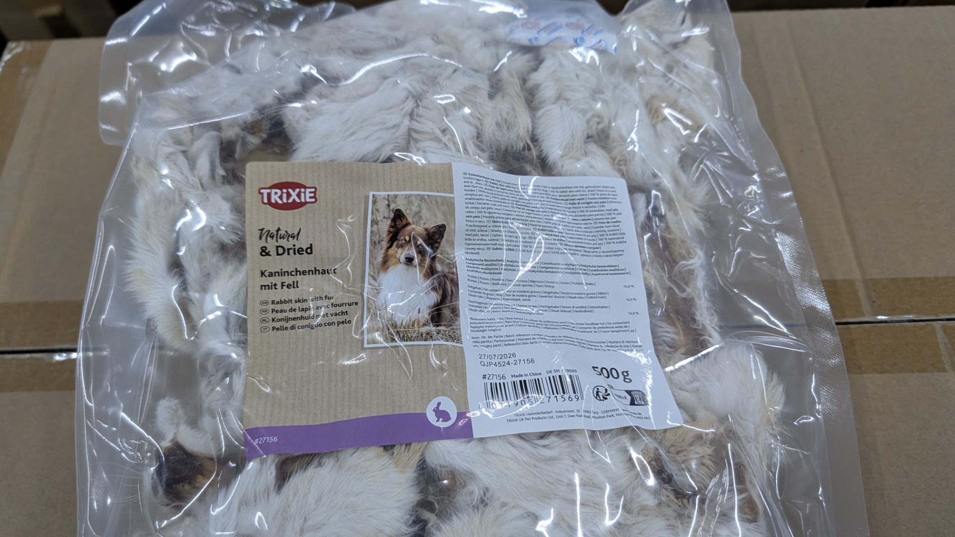 32 Bags of Trixie Natural Dried Rabbit ears with hair. Each bags weighs 500grm. - Image 5 of 5