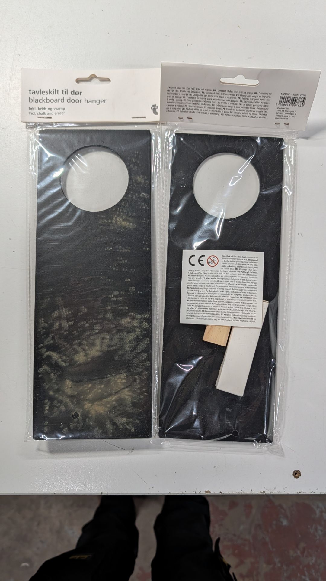 96 off Chalkboard Door Hangers. RRP £287.04. Each set contains Chalkboard, Chalk and Eraser. - Image 2 of 13