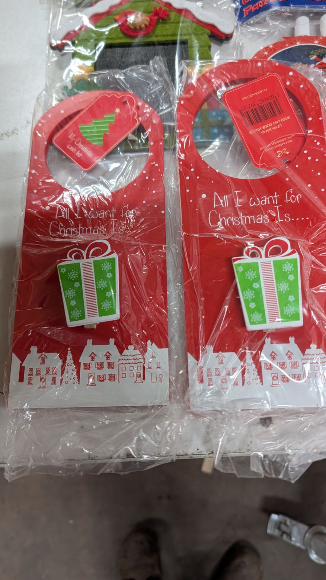Christmas Decorations and Accessories. RRP £313.34. This lot comprises the following: 88 off Dear Sa - Image 3 of 15
