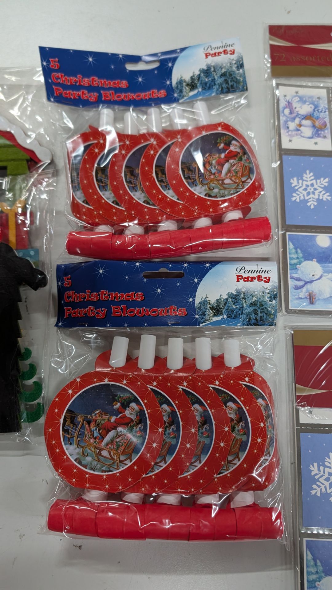Christmas Decorations and Accessories. RRP £313.34. This lot comprises the following: 88 off Dear Sa - Image 7 of 15