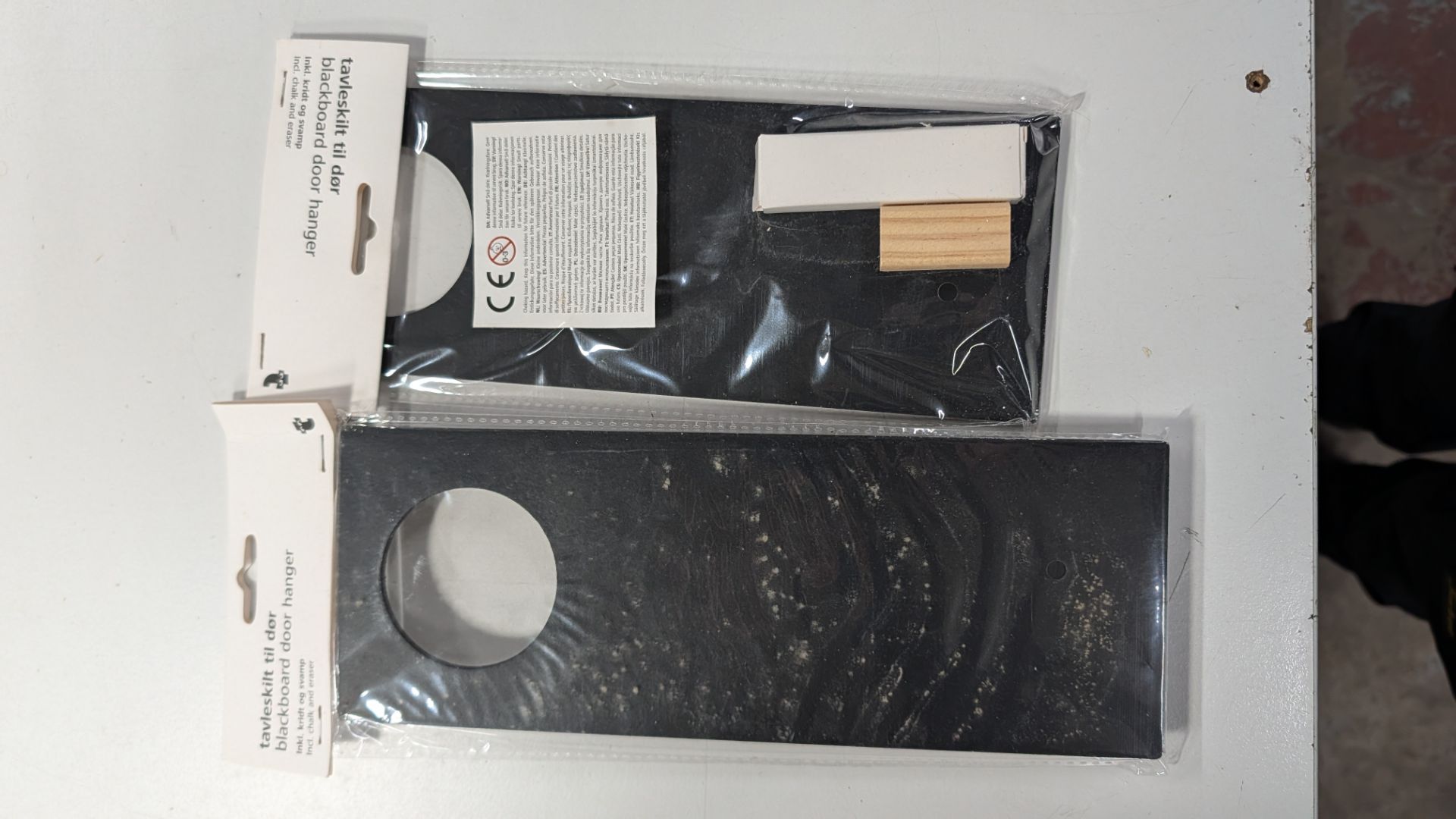 48 off Chalkboard Door Hangers. RRP £143.52. Each set contains Chalkboard, Chalk and Eraser. - Image 4 of 9