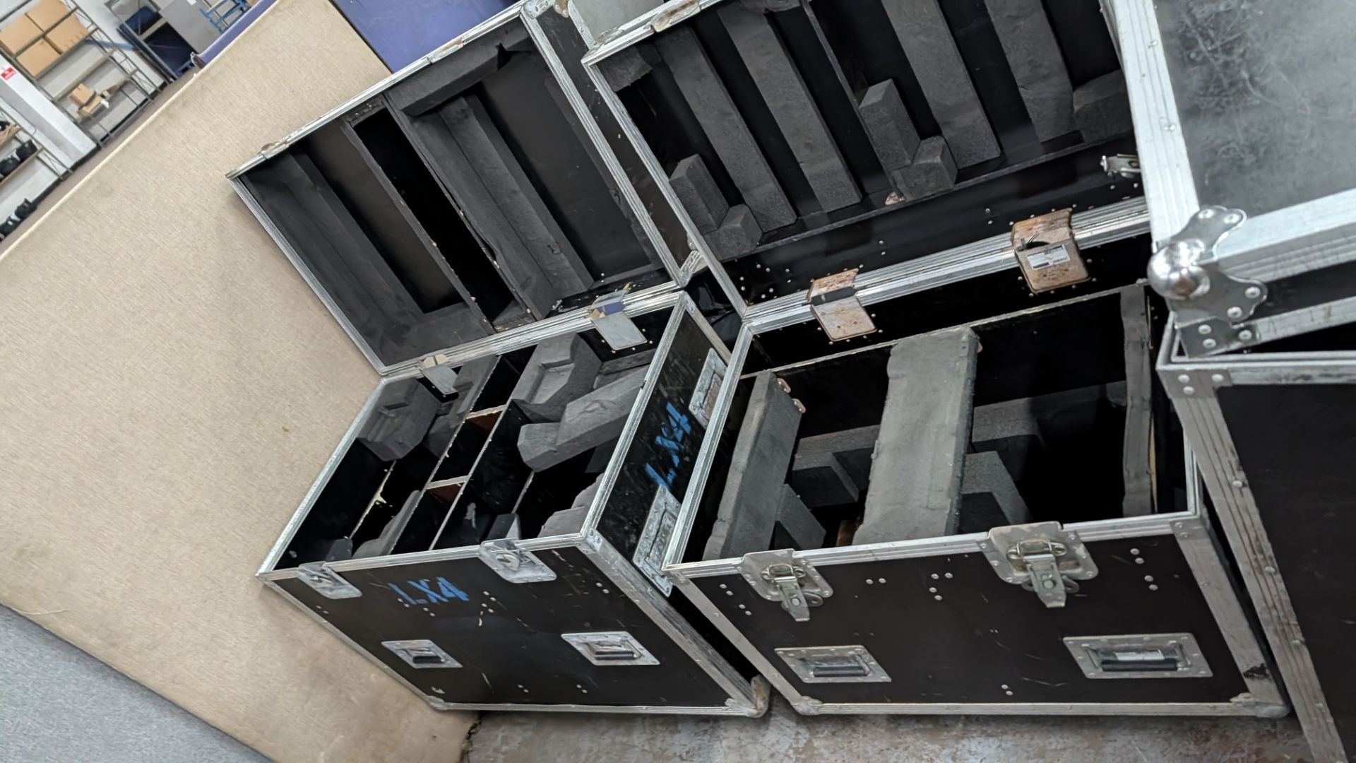 2 off Assorted Large Mobile Chest Flight Cases. - Image 7 of 9