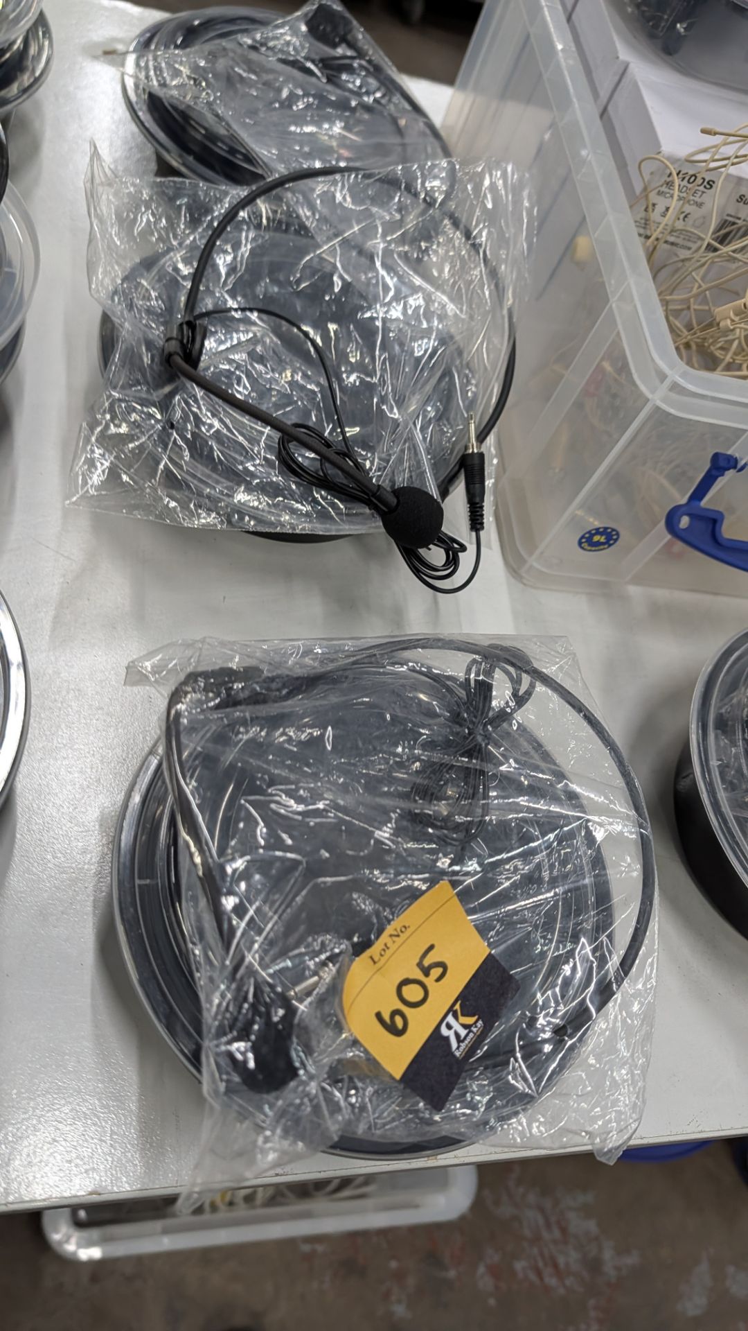 6 off Headset Microphones. - Image 2 of 11