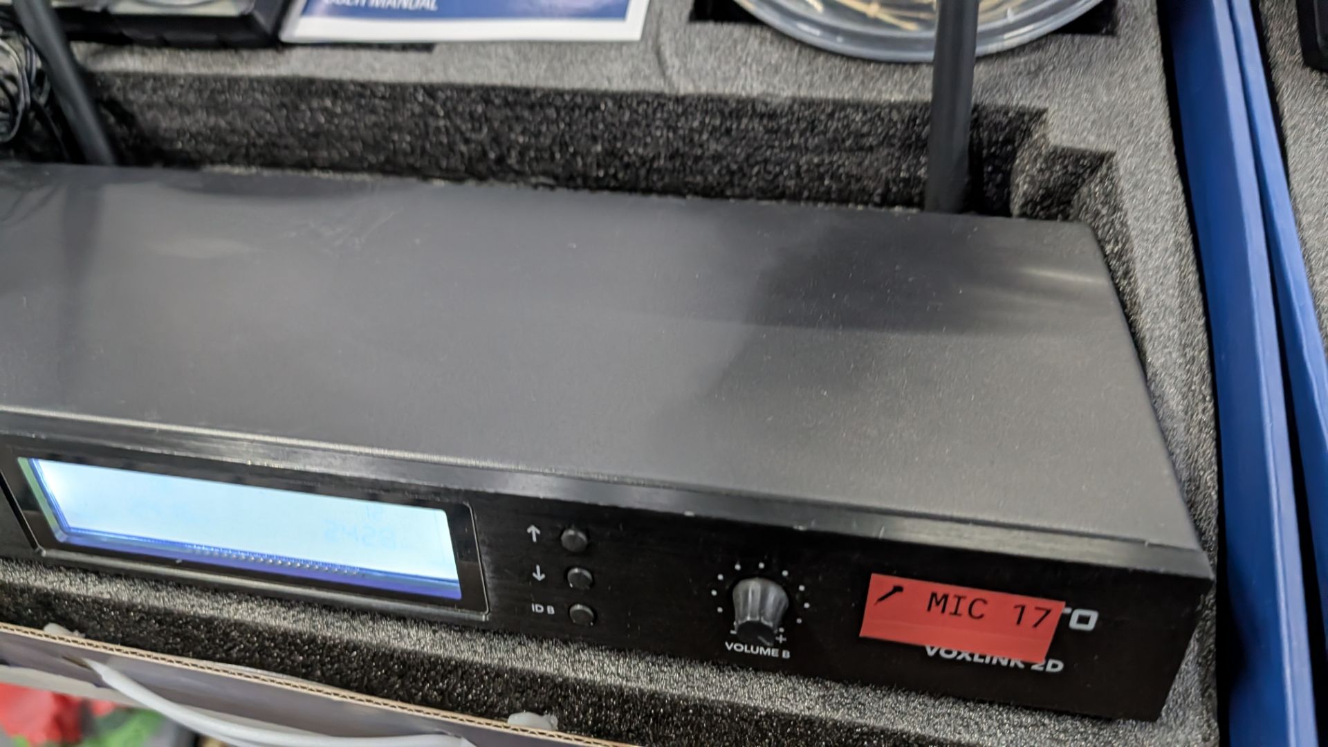 Sub Zero Digital Wireless Microphone System comprising Voxlink 2D Receiver, 2 off Voxlink DL Belt Pa - Image 9 of 15