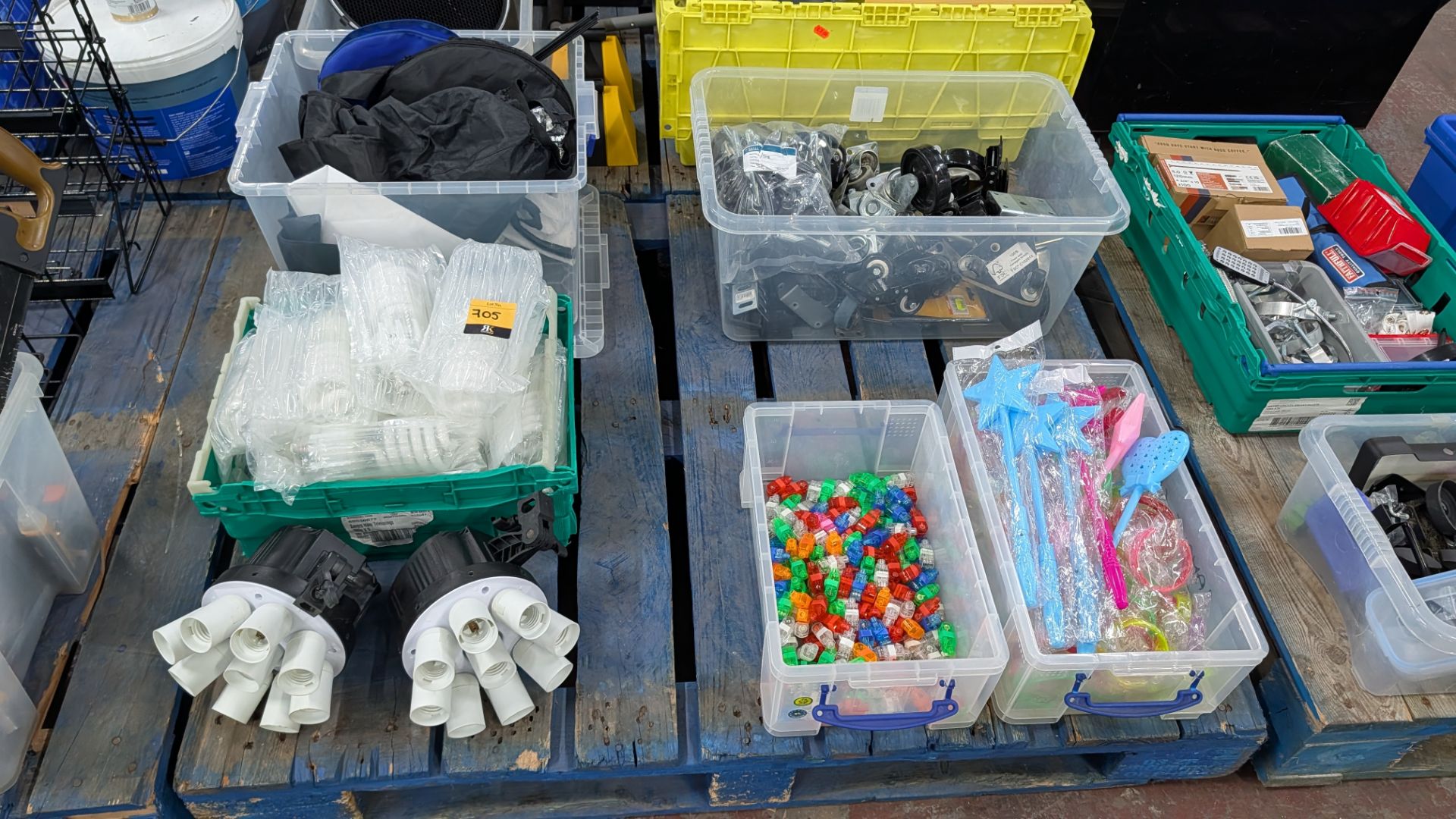 The contents of a Pallet of miscellaneous Items. Including Brackets and Casters, Bulbs, Coloured Con - Image 2 of 19
