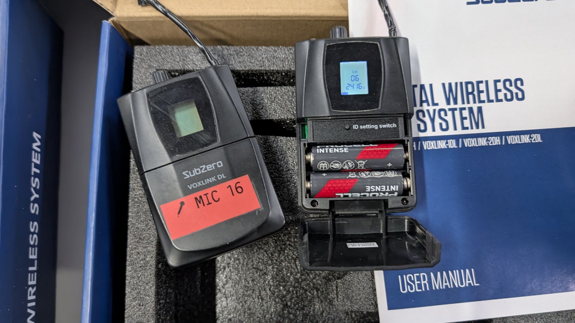 Sub Zero Digital Wireless Microphone System comprising Voxlink 2D Receiver, 2 off Voxlink DL Belt Pa - Image 12 of 15