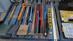Contents of a Pallet of Long-Handled Tools, including Spades, Spirit Level, Large Bits, Bold Cropper