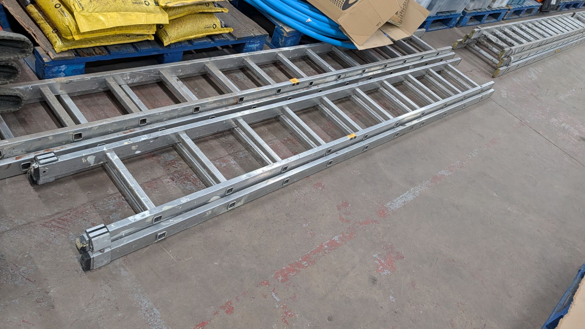1 x Youngman 200 Double Rung Ladder, each section measuring approximately 3.07m long