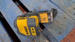 Dewalt Model: DW088CG Laser Measuring Device.