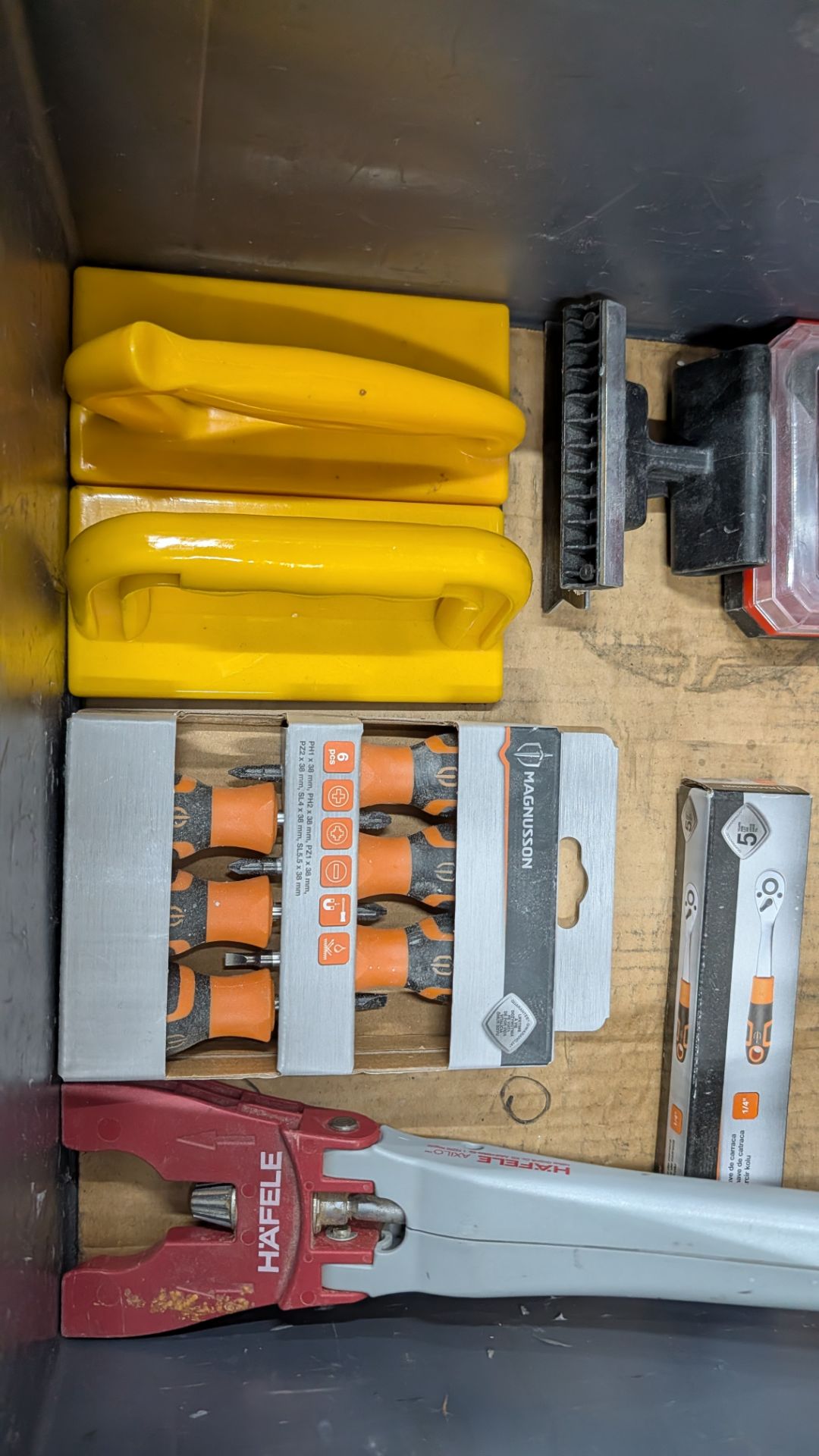 The contents of a Crate of miscellaneous Tools. NB - Crate Excluded. - Image 4 of 14