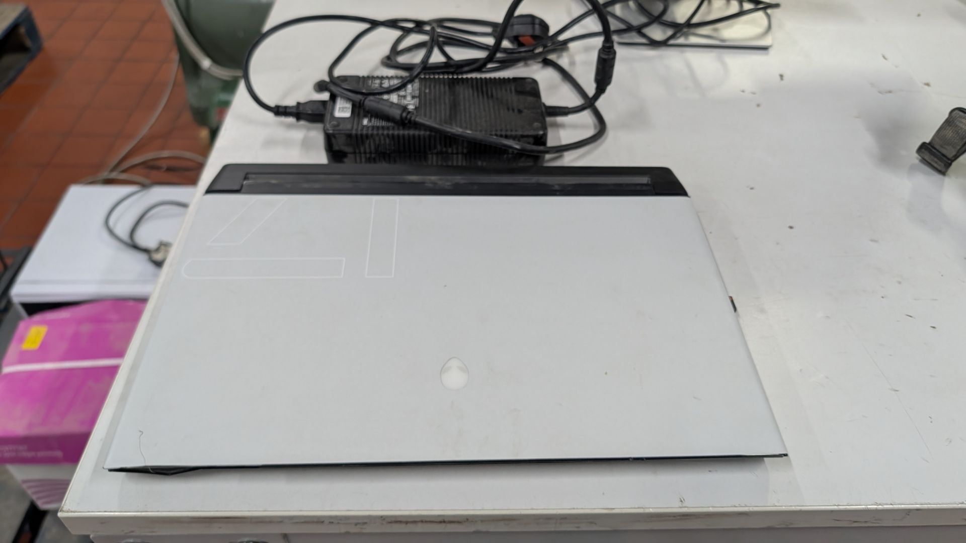 Alienware P45E Laptop plus Monitor with intel i-9 CPU, 32GB Ram, RTX2080, 2 x 500GB SSD's - Image 6 of 21
