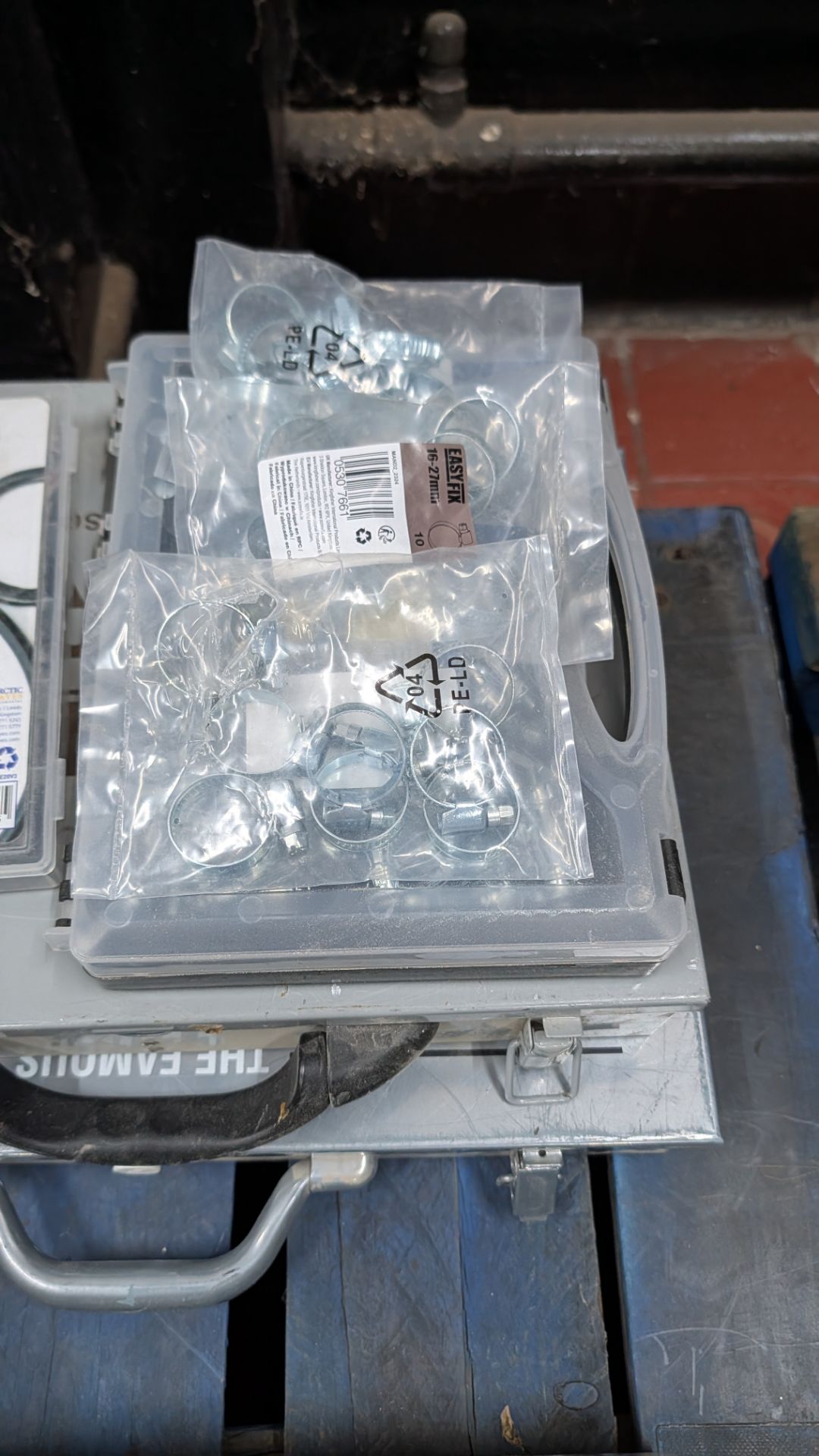 Stack of Fixings. - Image 3 of 11