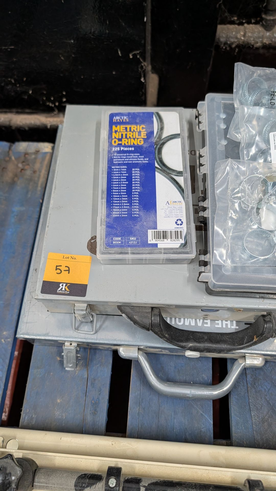 Stack of Fixings. - Image 4 of 11