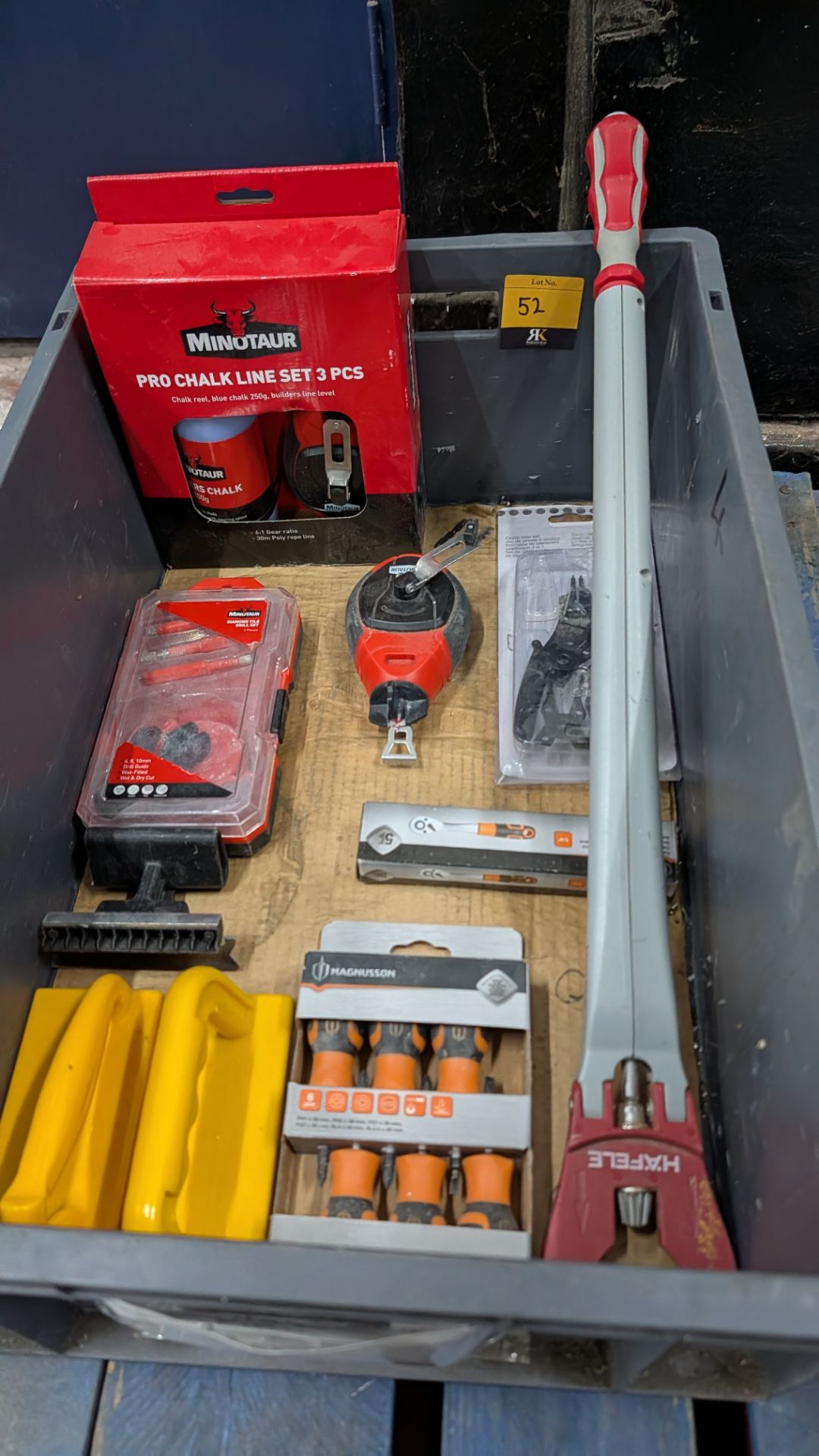 The contents of a Crate of miscellaneous Tools. NB - Crate Excluded. - Image 2 of 14