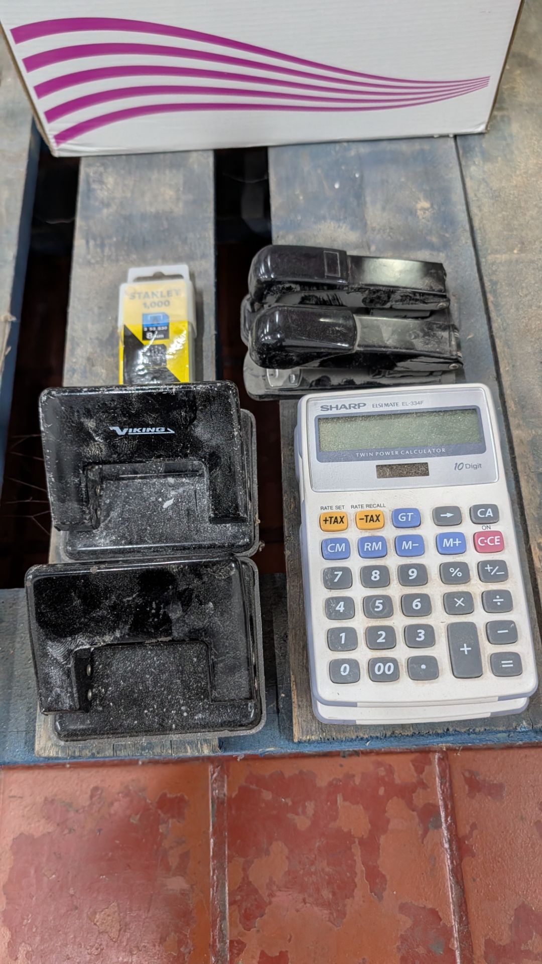 The contents of a Pallet of Miscellaneous Items including Shelving System, Office Supplies and Micro - Image 9 of 17