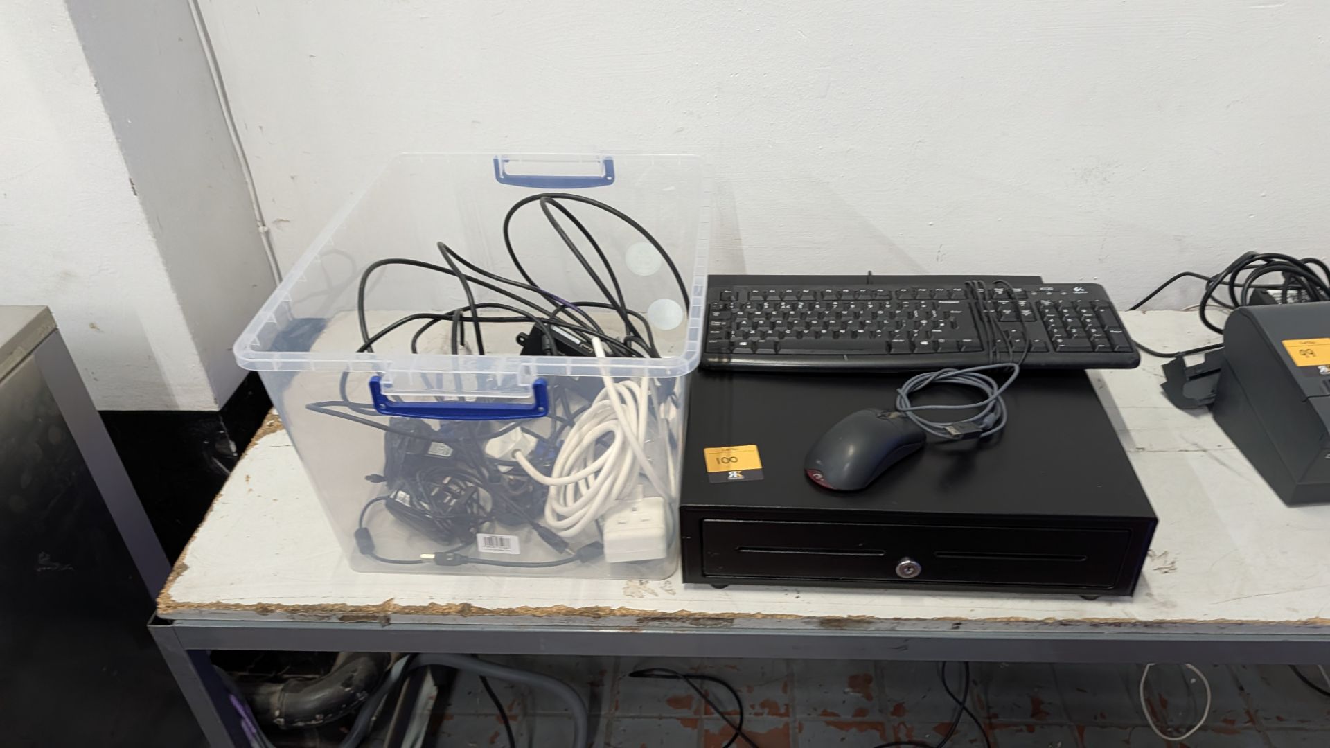 Mixed Lot comprising Cash Draw, Mouse, Keyboard, Power Packs and more. - Image 3 of 10