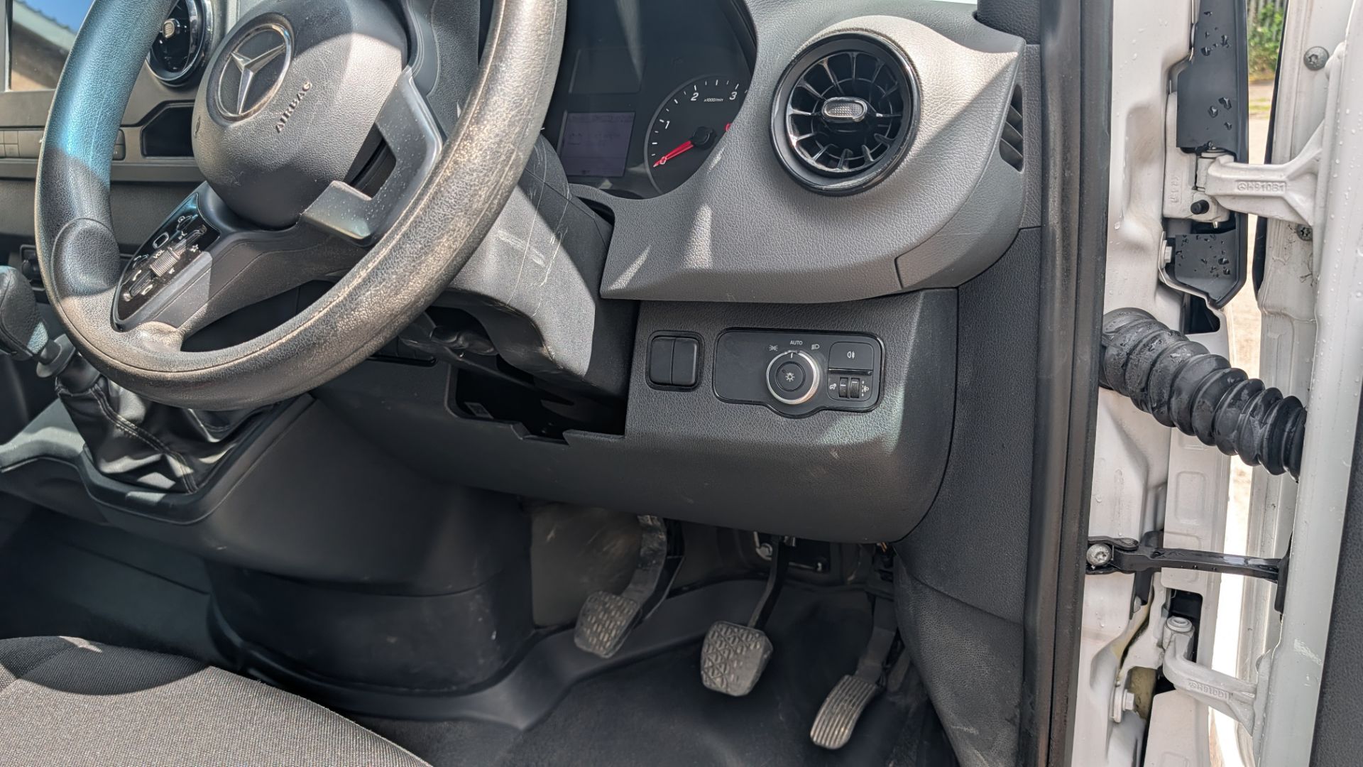 2020 Mercedes-Benz Sprinter 314 CDI L3H2 Panel Van. Registration: KR20 AEB. 6-Speed Manual Gearbox, - Image 19 of 28