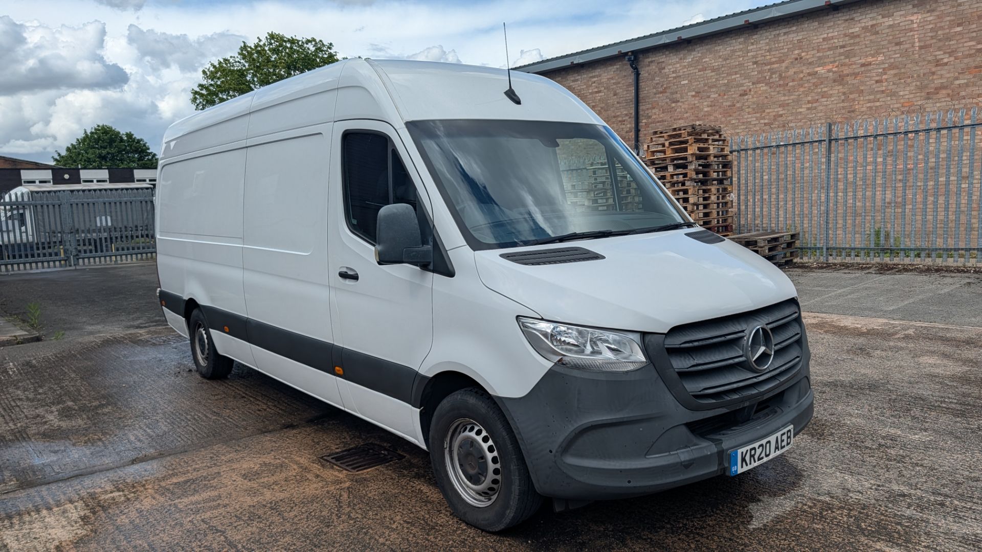 2020 Mercedes-Benz Sprinter 314 CDI L3H2 Panel Van. Registration: KR20 AEB. 6-Speed Manual Gearbox, - Image 3 of 28
