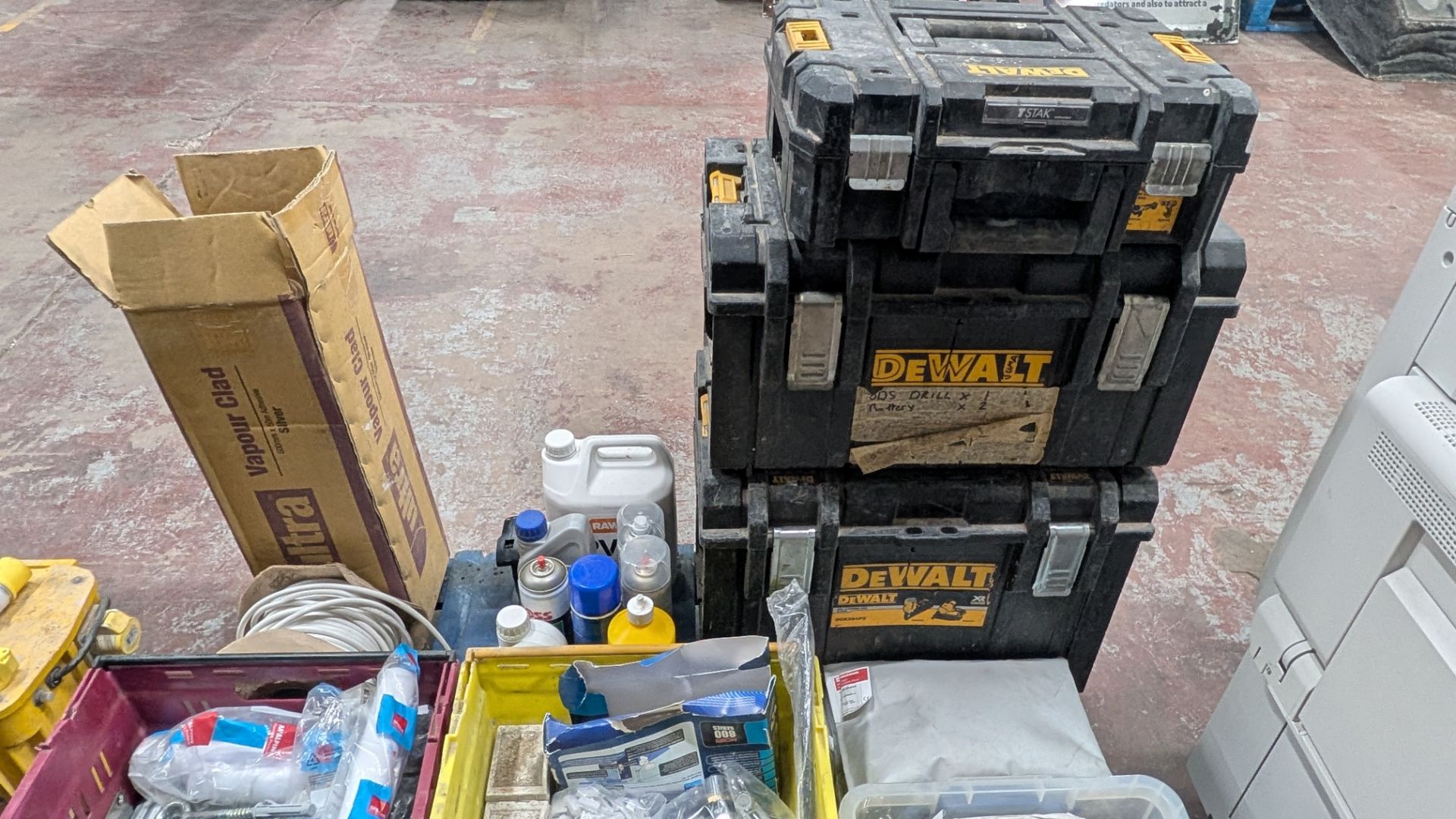 Contents of a Pallet of assorted items, including First Aid, Fixings, Spares, Cable, Toolboxes and m - Image 15 of 22