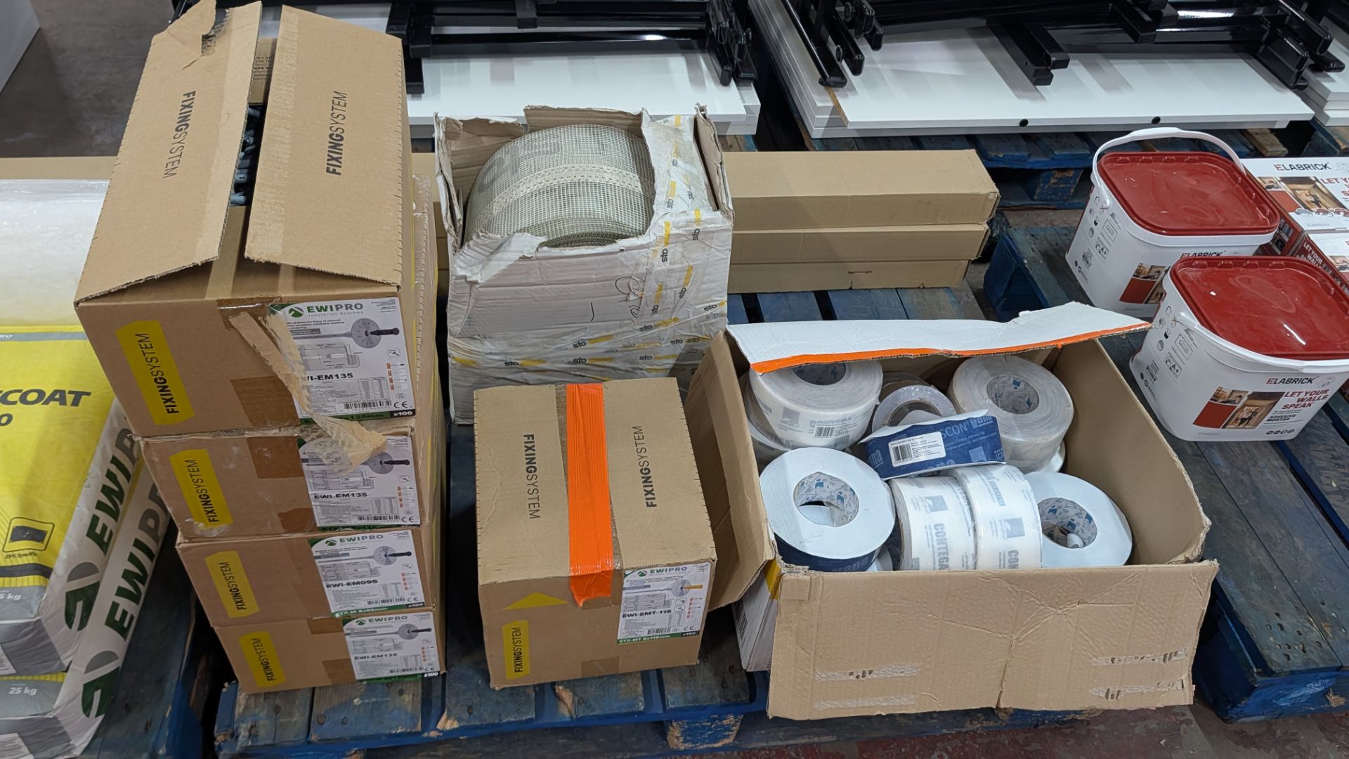 the contents of 2 Pallets of assorted Coatings and related items - Image 14 of 31