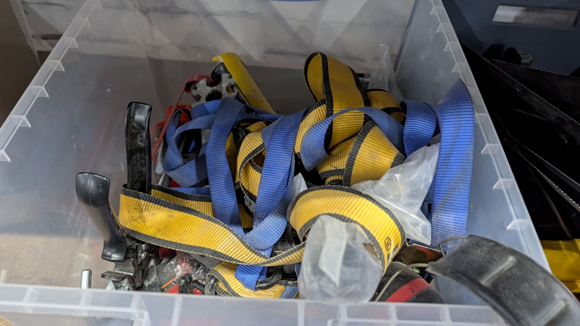 Contents off 2 of Crates of Hand Tools, Strapping, Industrial Supplies and more - Crates Excluded - Image 4 of 12