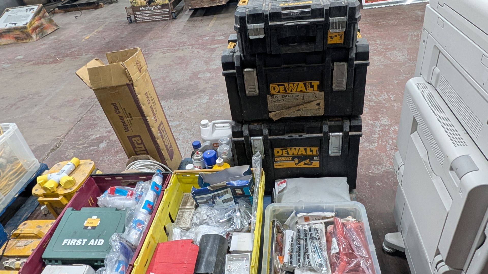Contents of a Pallet of assorted items, including First Aid, Fixings, Spares, Cable, Toolboxes and m - Image 19 of 22