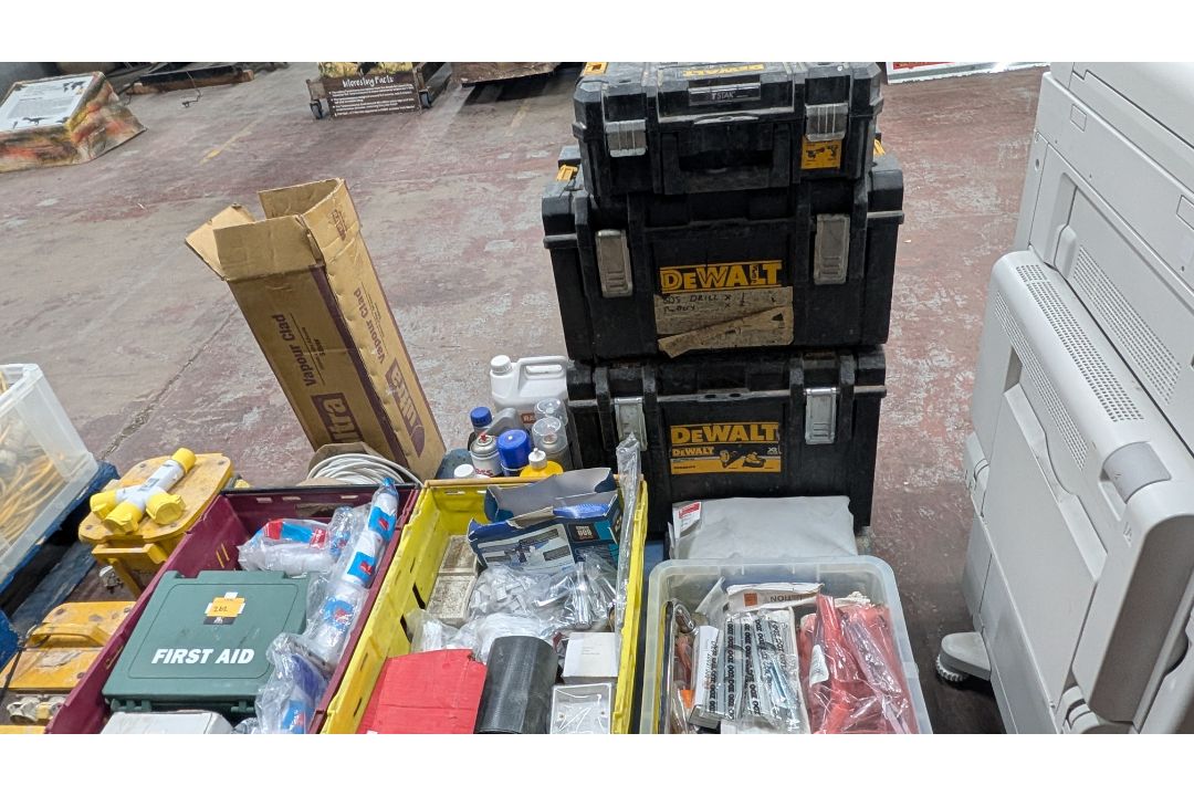 Contents of a Pallet of assorted items, including First Aid, Fixings, Spares, Cable, Toolboxes and m - Image 19 of 22