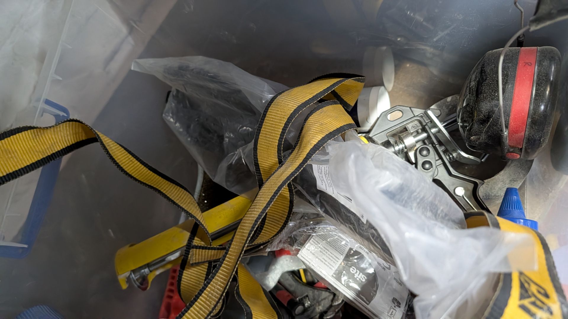 Contents off 2 of Crates of Hand Tools, Strapping, Industrial Supplies and more - Crates Excluded - Image 10 of 12