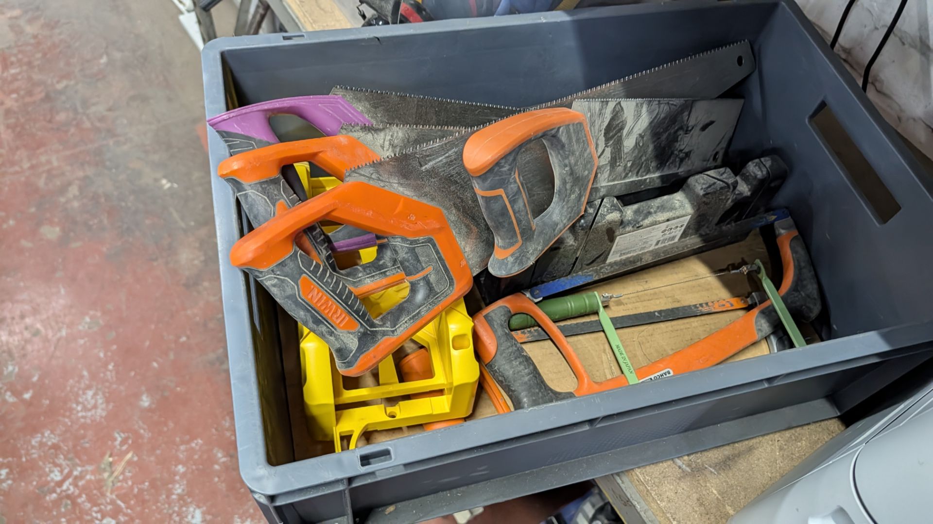 Contents off 2 of Crates of Hand Tools, Strapping, Industrial Supplies and more - Crates Excluded - Image 6 of 12