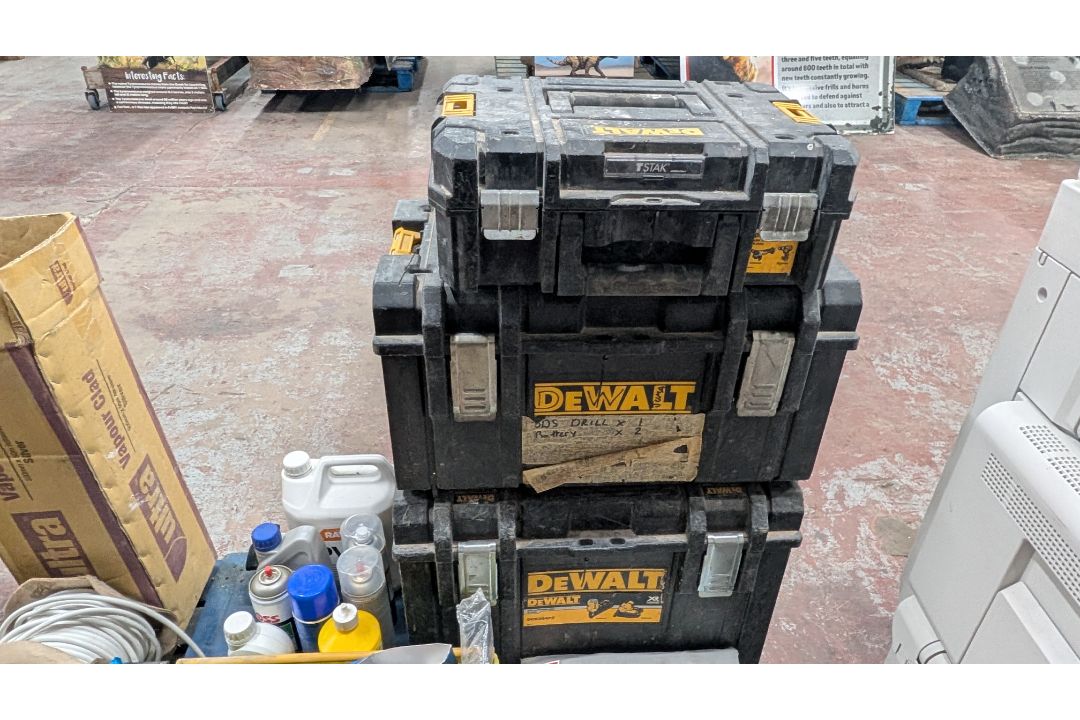 Contents of a Pallet of assorted items, including First Aid, Fixings, Spares, Cable, Toolboxes and m - Image 7 of 22