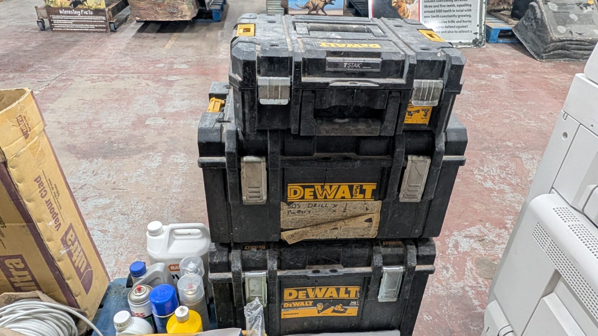 Contents of a Pallet of assorted items, including First Aid, Fixings, Spares, Cable, Toolboxes and m - Image 6 of 22