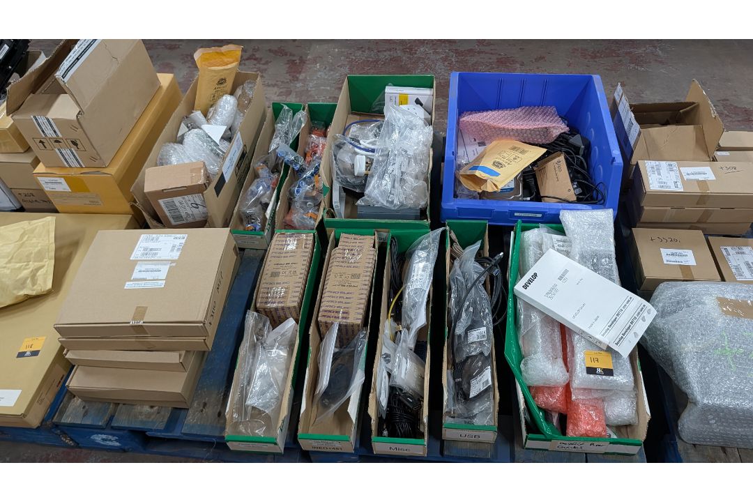 The contents of a Pallet of Printer/ Copier/ Electronic Spares and Consumables. - Image 1 of 16