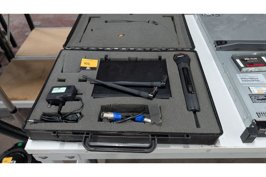 Trantec Wireless Microphone System comprising S4.5 Receiver, Handheld Wireless Microphone, Antennas, - Image 14 of 15