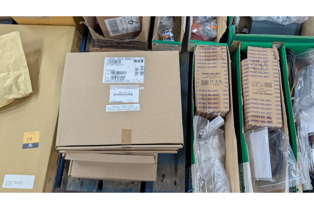 The contents of a Pallet of Printer/ Copier/ Electronic Spares and Consumables. - Image 12 of 16