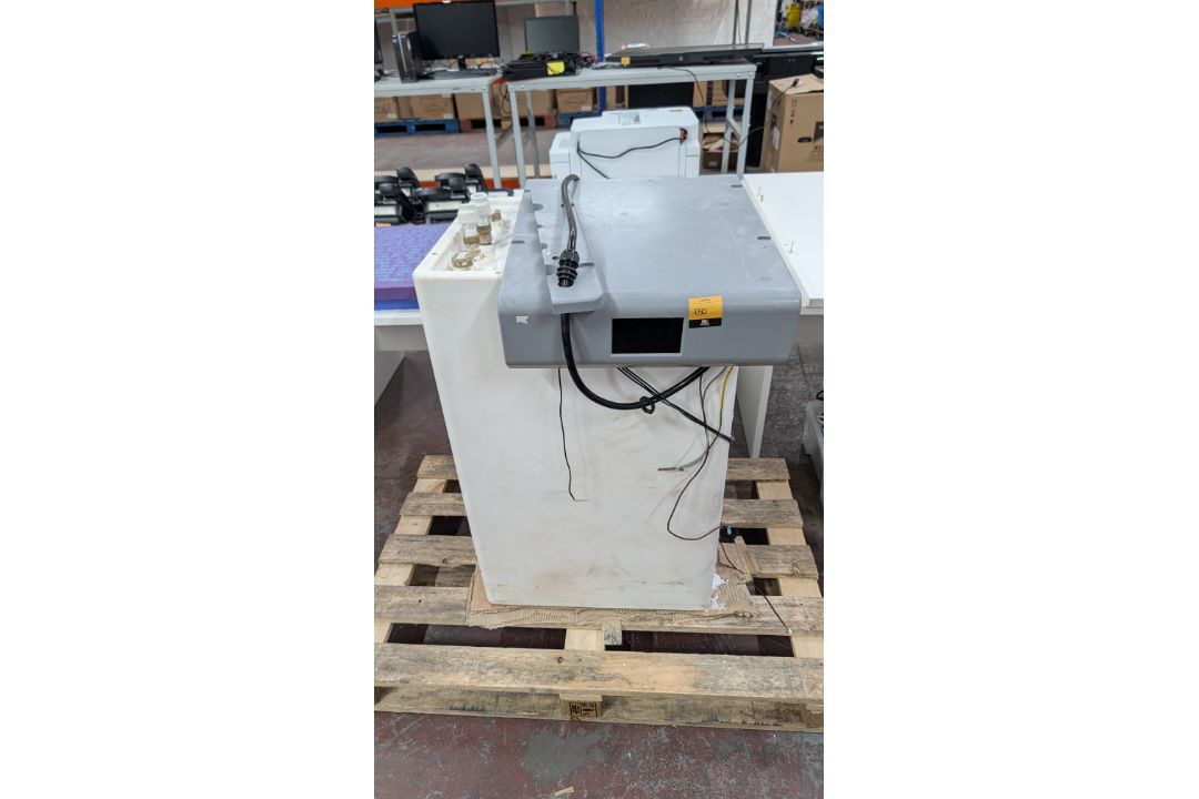 Phase Star Thermal Storage Unit. Model: ES10-HV-U. Possibly incomplete - appears used - Image 17 of 17