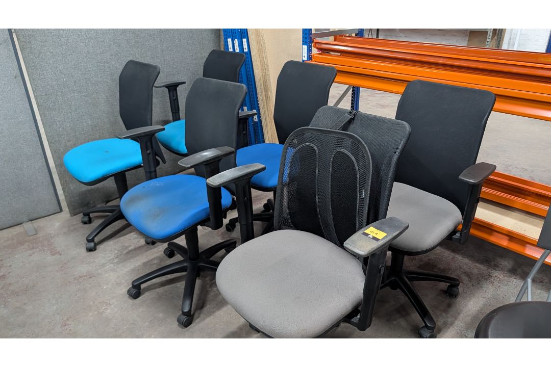 6 off Assorted Operators Chairs- This lot comprises 3 Pairs of Matching Chairs. - Image 1 of 15