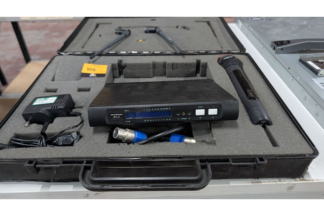 Trantec Wireless Microphone System comprising S4.5 Receiver, Handheld Wireless Microphone, Antennas, - Image 7 of 15
