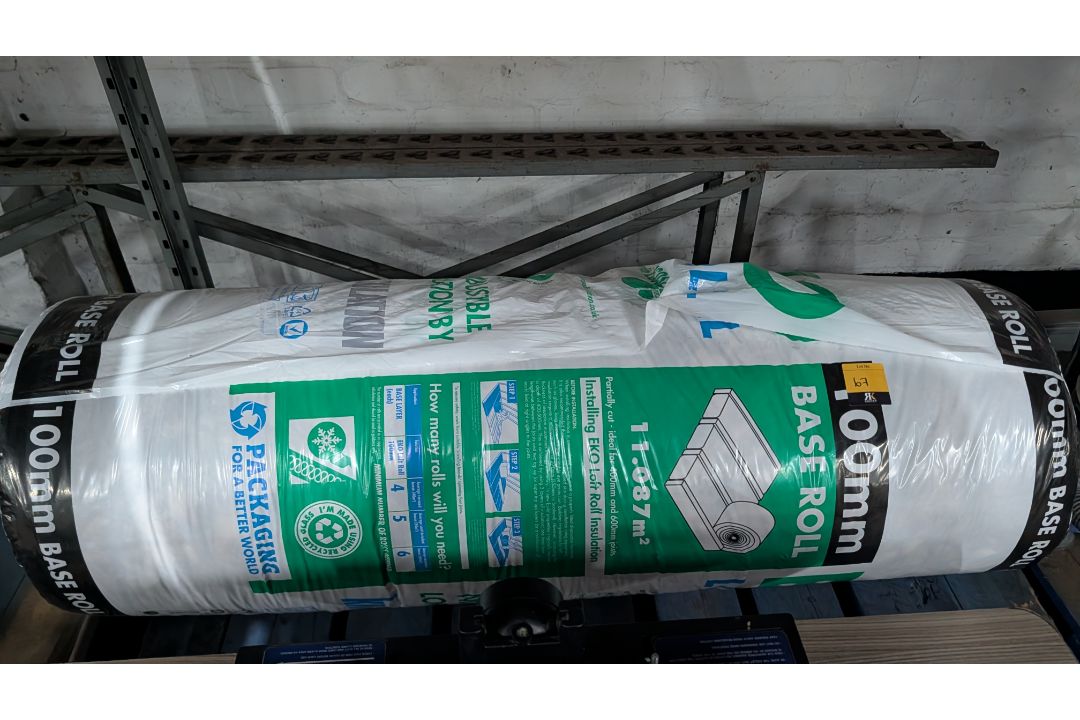 Roll of 100mm Insulation. - Image 5 of 8