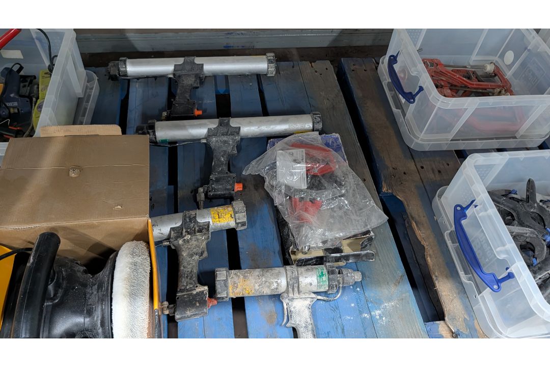 The contents of a Pallet of miscellaneous Tools and similar. Including Solder Irons, Cartridge Guns, - Image 9 of 15