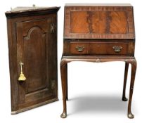 VINTAGE OAK SINGLE-DOOR WALL HANGING CORNER CUPBOARD, 95 (h) x 61 (w) x 30cms (d); and a