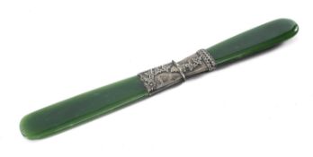 CONTINENTAL NEPHRITE PAPER KNIFE / PAGE TURNER, late 19th century, silver mounts with vine leaf