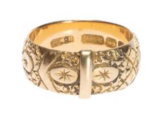 18CT GOLD BROAD RING, as a buckled belt, 7.0g, ring size O Provenance: deceased estate Glamorgan
