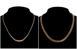 9CT GOLD GRADUATED PALMA LINK CHOKER NECKLACE with lobster claw clasp, 42.5cms (l), 5.6g; together