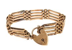 9CT GOLD GATE LINK BRACELET, padlock clasp, 17.0g Comments: some links bent, two links with solder