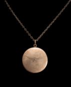 MILITARY INTEREST: ROYAL NAVAL AIR SERVICE GOLD PICTURE LOCKET, inscribed 'RNAS 1916' and with