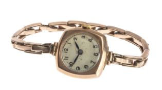 VINTAGE LADIES' 9CT GOLD CASED WRISTWATCH, London 1939, record movement (currently ticking), case