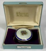 EDWARDIAN CIRCULAR SILVER PATCH BOX, the guilloché enamel lid decorated with a basket of flowers,