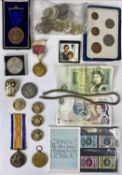 ASSORTED COLLECTABLES, including a boxed WWI Victory medal and War medal to 31620 Pte. W. Jones